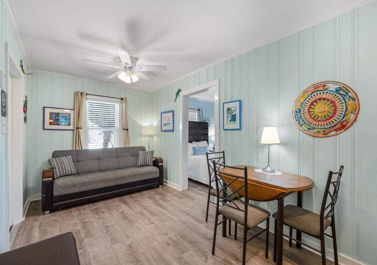 The Grand Guesthouse Key West Bilik gambar